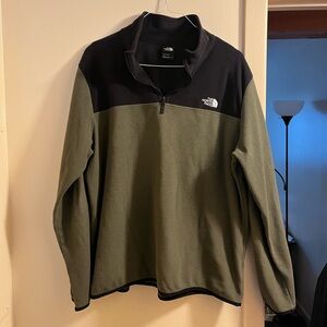 The North Face 1/4 Zip XXL Fleece Pullover